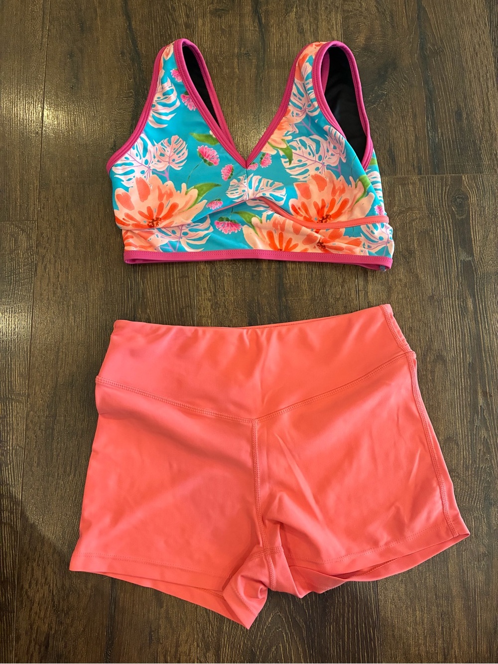 Ohlala Adult Medium Dancewear set, EUC